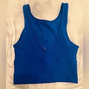 reversible power pivot tank in poolside